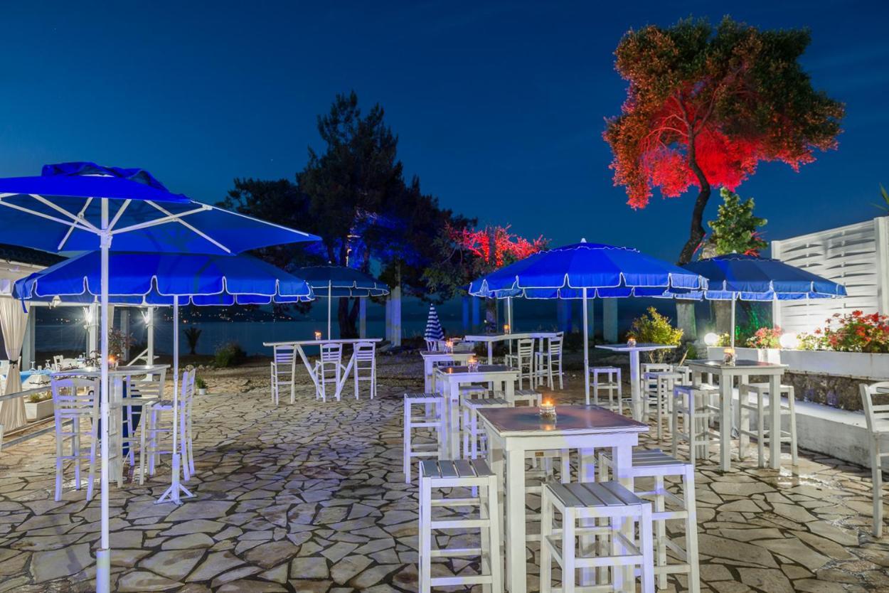 Villa Spiaggia Bianca Dafnila エクステリア 写真