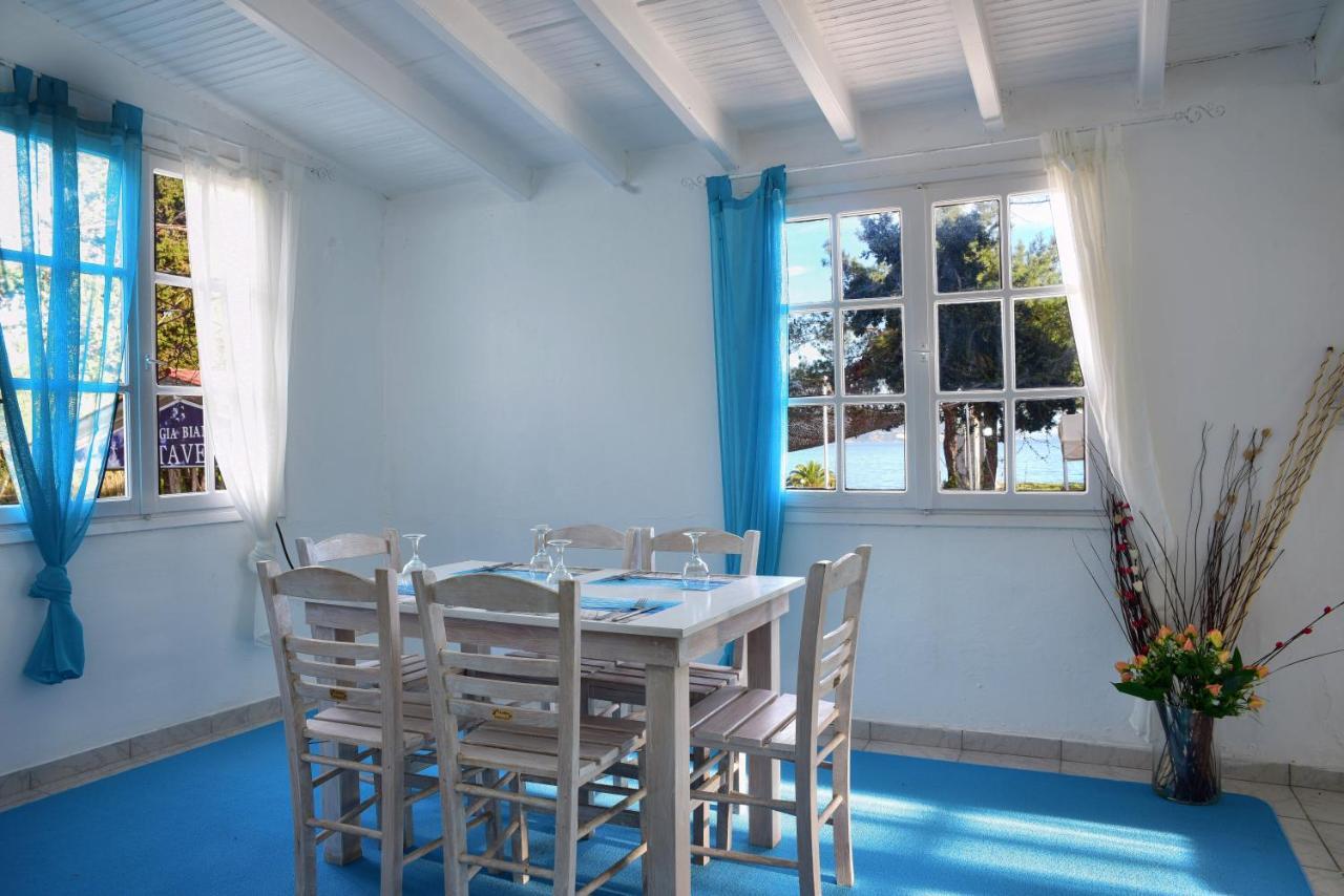 Villa Spiaggia Bianca Dafnila エクステリア 写真