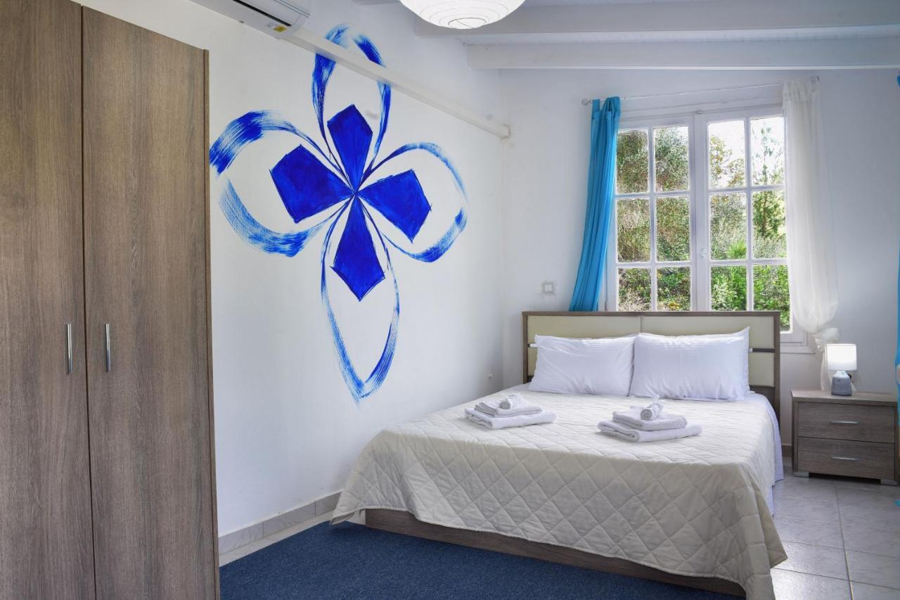 Villa Spiaggia Bianca Dafnila エクステリア 写真